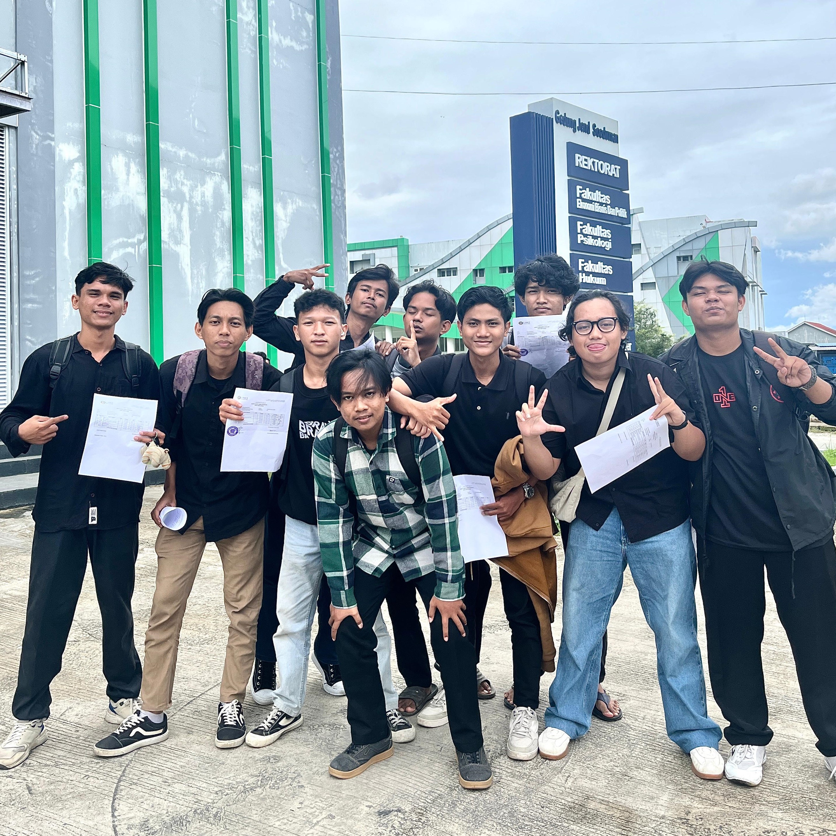 Foto kelompok kami
